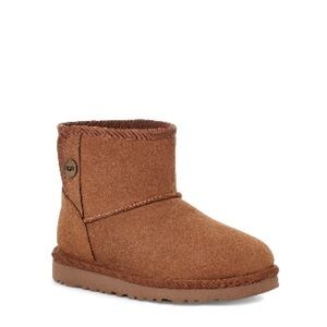 UGG Jona Toddler Brown Classic Short Boots size 6
